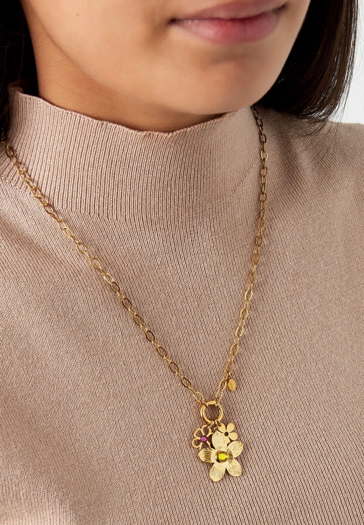 Flower ketting goud