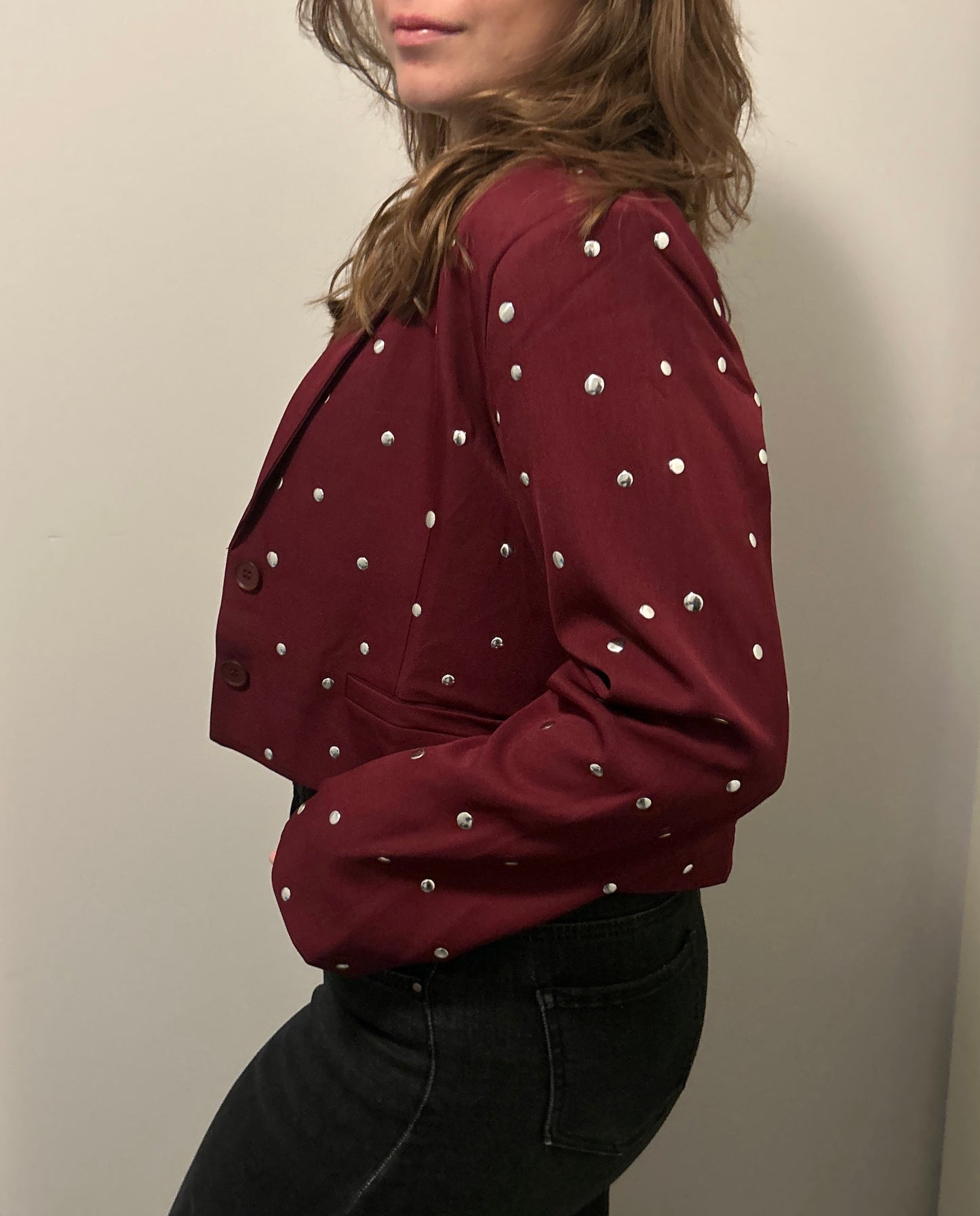 Korte blazer met studs rood