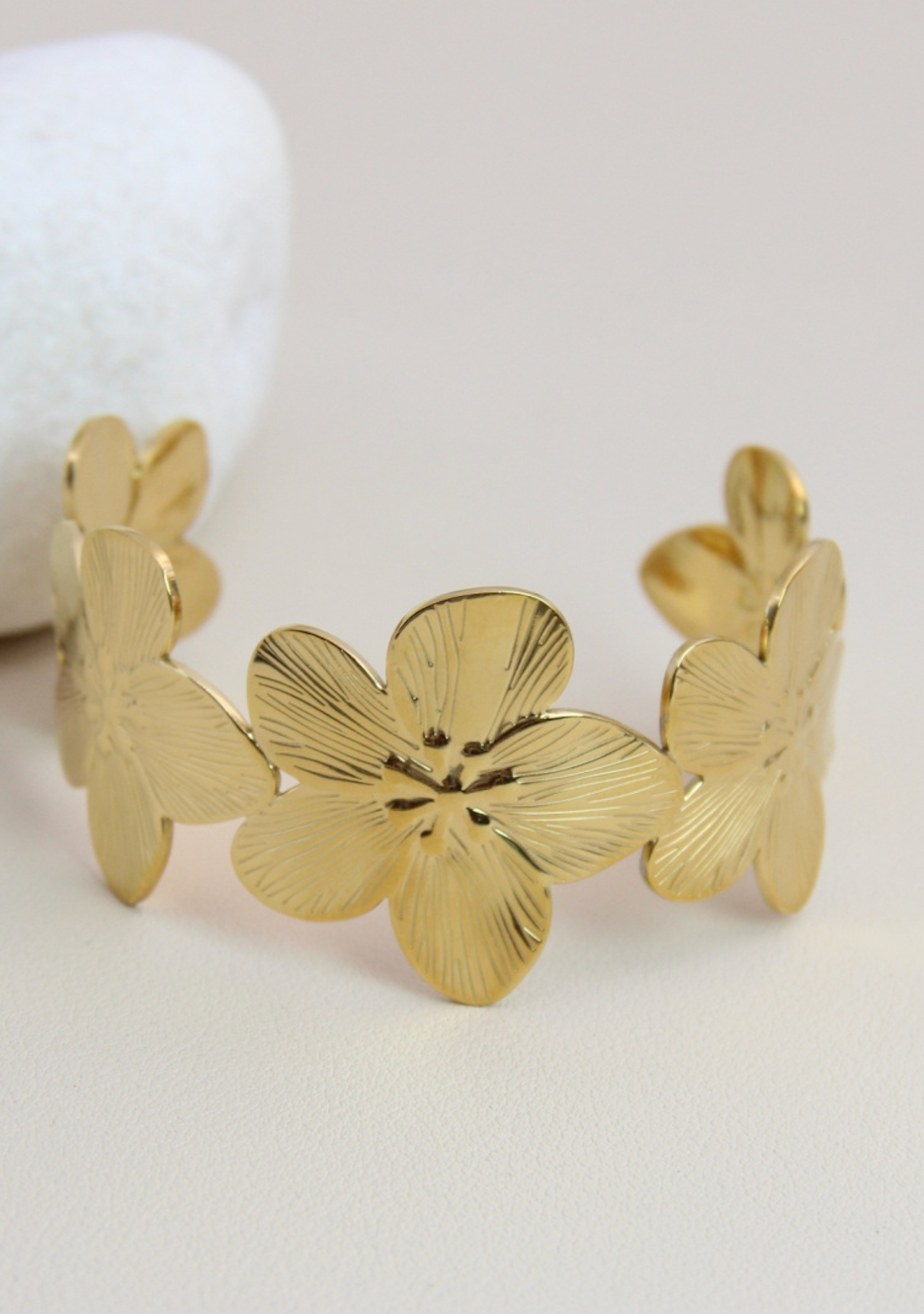Bangle flowers