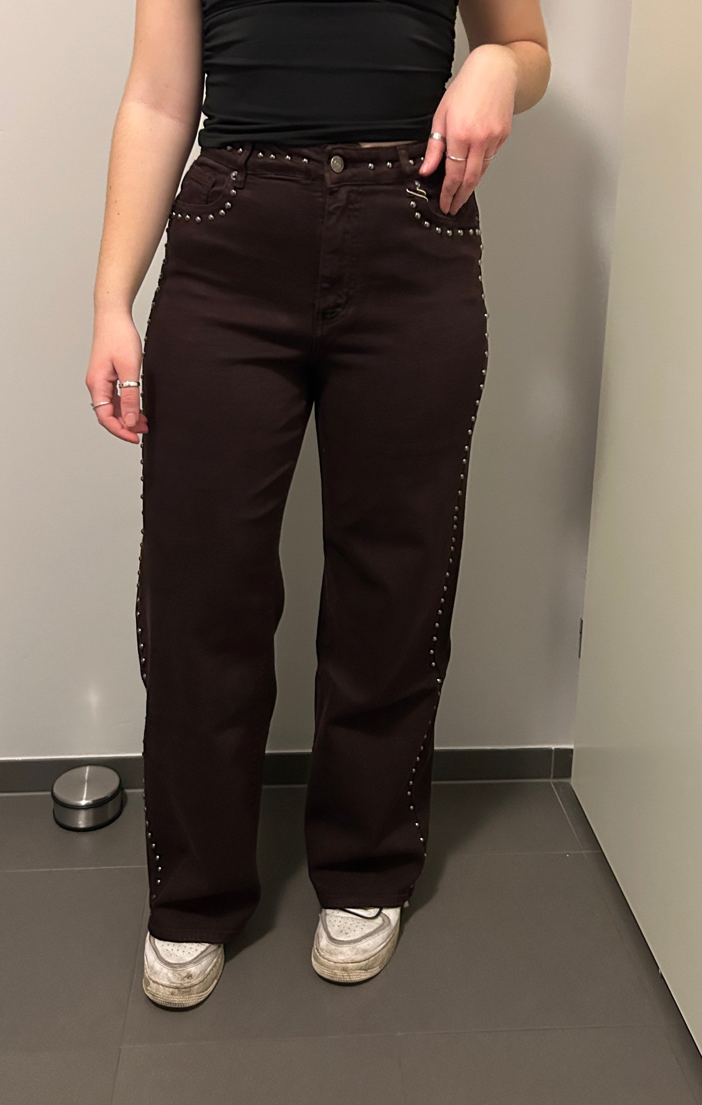 Broek met studs bruin