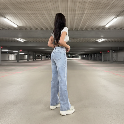Jeans achterkant vierkant